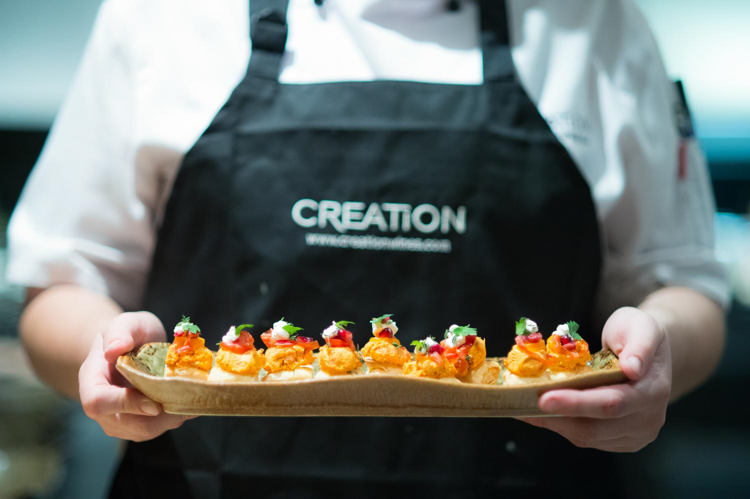 Creation on the move - Experience Creation Canapé Pairing  - 6 canapés, 8 wines